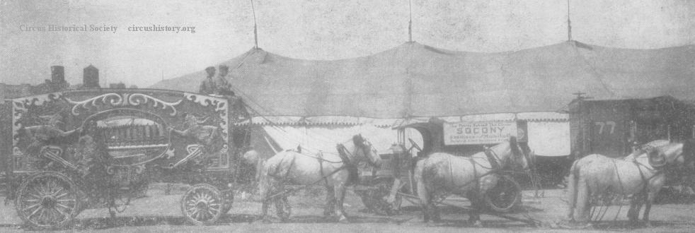 Steam Calliope on Hagenbeck-Wallace